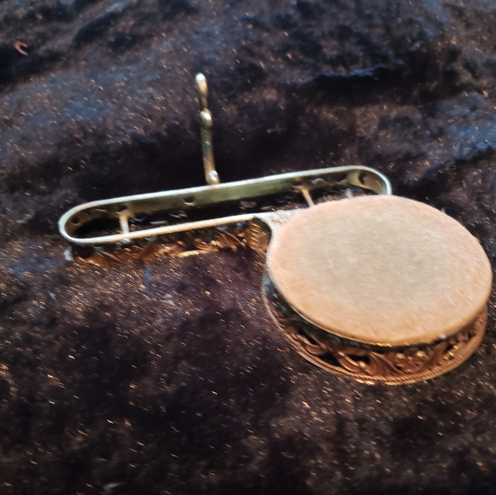 Cup and saucer holder